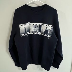 Taylor Swift Folklore Album Film Strip Crewneck Pullover Sz M